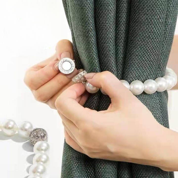Pearl Magnetic Strap
